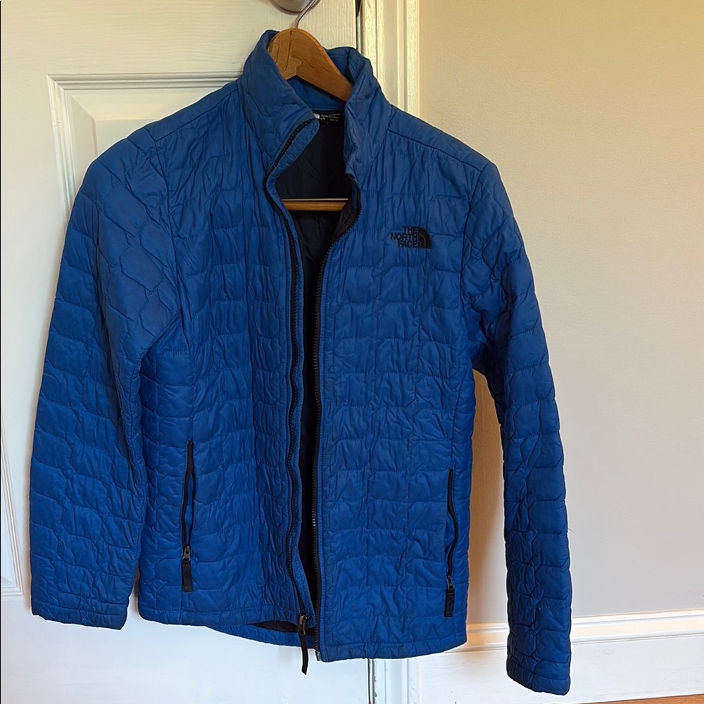 The North Face Blue Puffer Jacket Lightweight Insulated